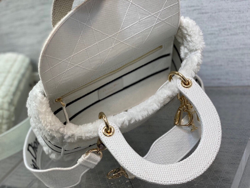 LTB - Luxe Touch Bags - 1910