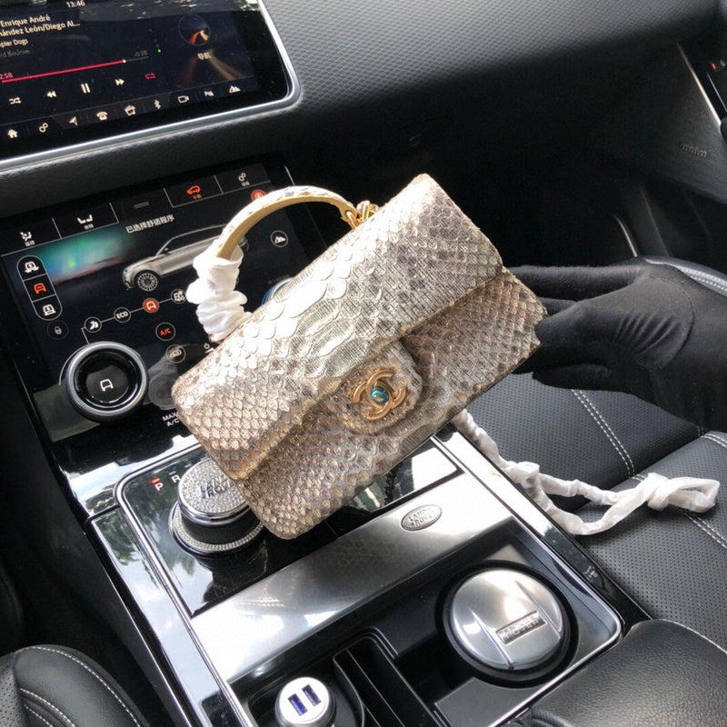 Luxe Touch Bags 

 -  Bags - 2959