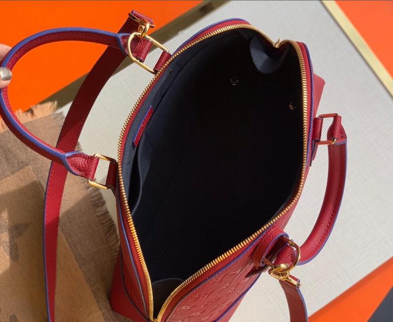 Luxe Touch Bags -   2999