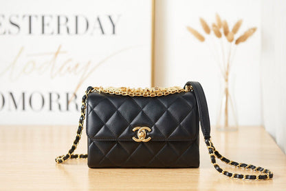 Luxe Touch Bags 

 -  Bags - 2872