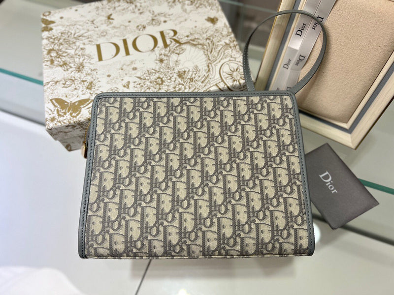 LTB - Luxe Touch Bags - 589