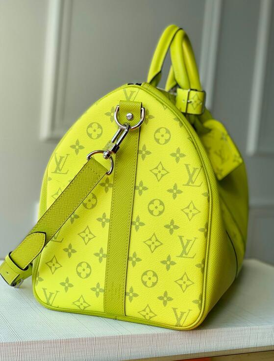 Luxe Touch Bags -   3069