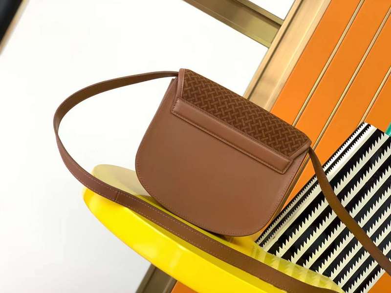 Luxe Touch - SLY Bags 201
