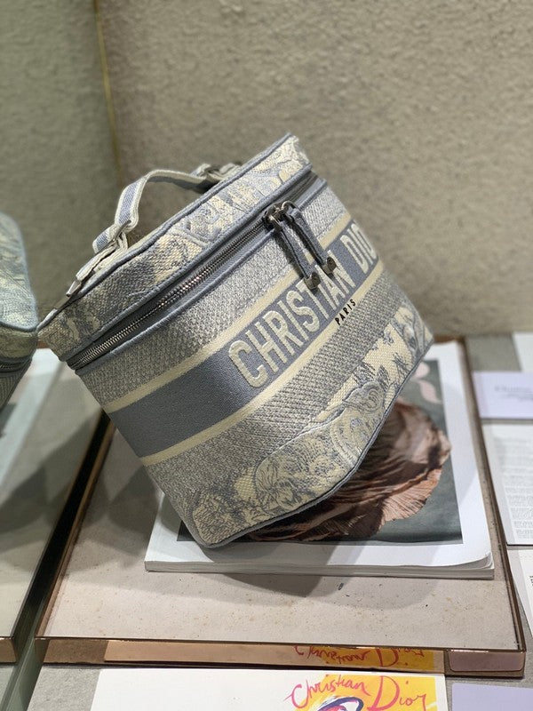 LTB - Luxe Touch Bags - 1974