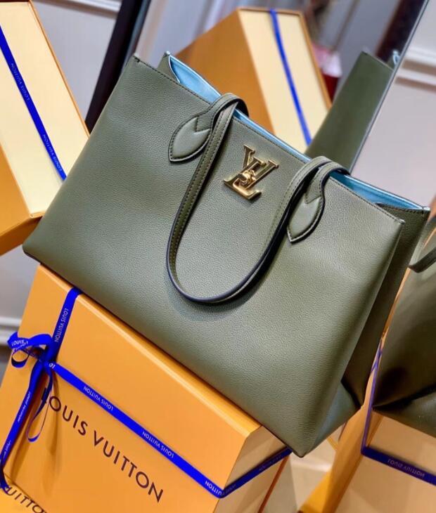 Luxe Touch Bags -   2413