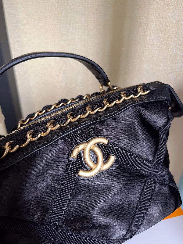 Luxe Touch Bags 

 -  Bags - 3235
