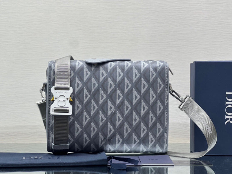 LTB - Luxe Touch Bags - 1572
