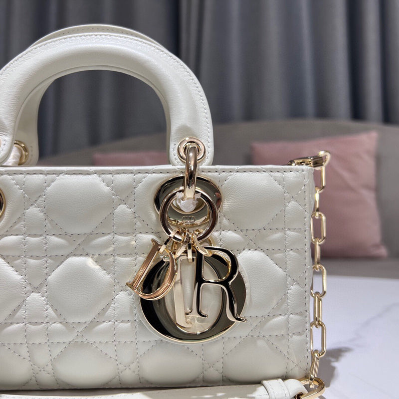 LTB - Luxe Touch Bags - 1951
