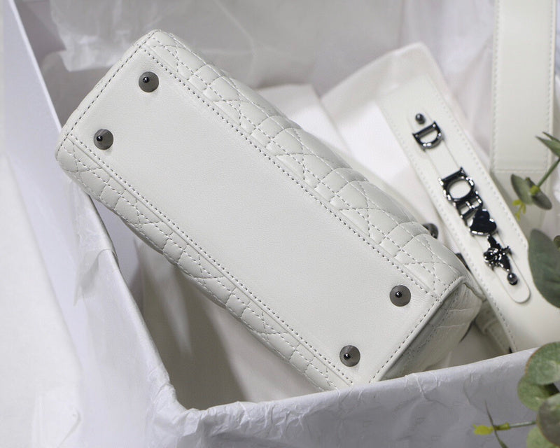 LTB - Luxe Touch Bags - 2559