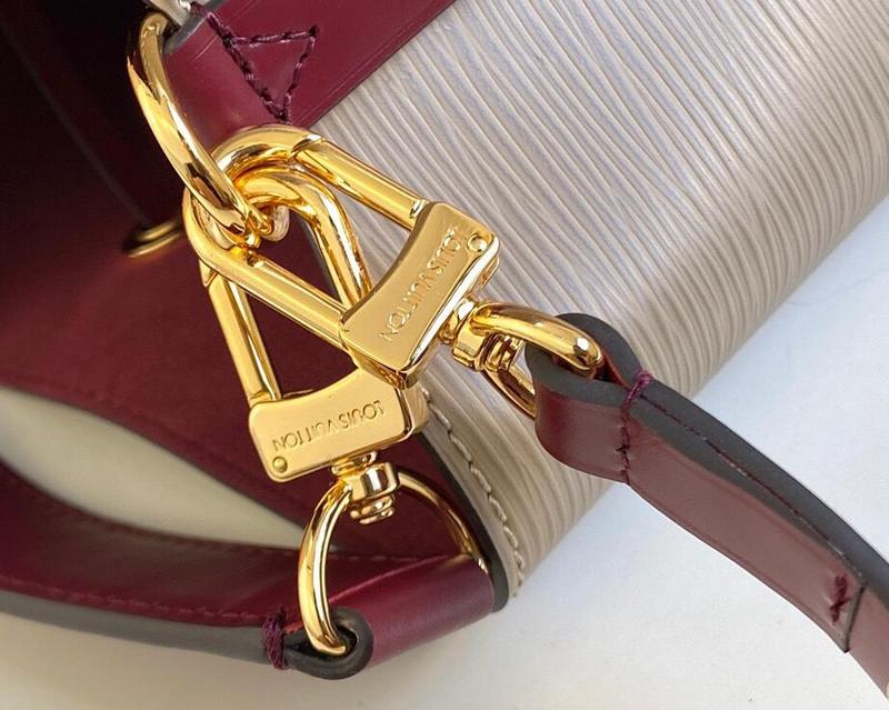 Luxe Touch Bags -   2710