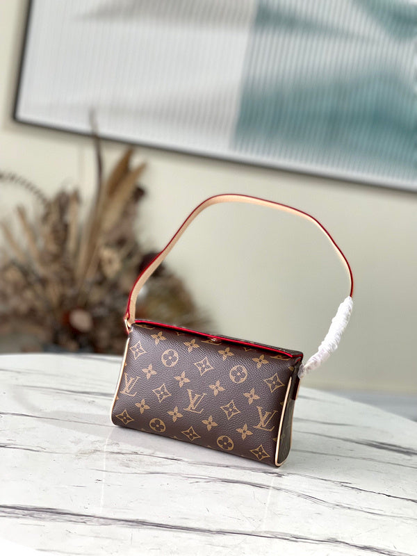 Fashion Luxe Touch bags - 4793