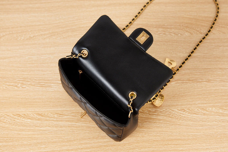 Luxe Touch Bags 

 -  Bags - 2942