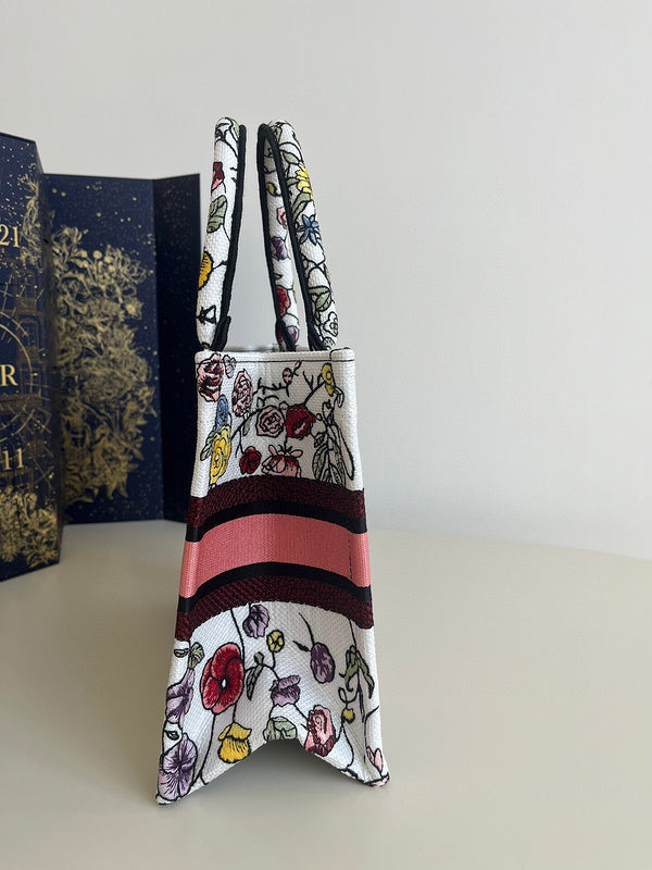 LTB - Luxe Touch Bags - 093