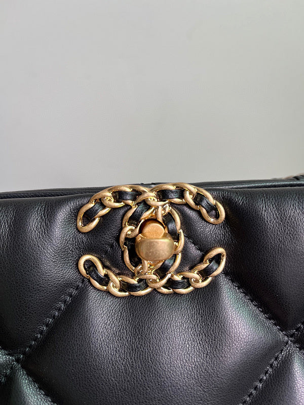Luxe Touch Bags 

 -  Bags - 2682