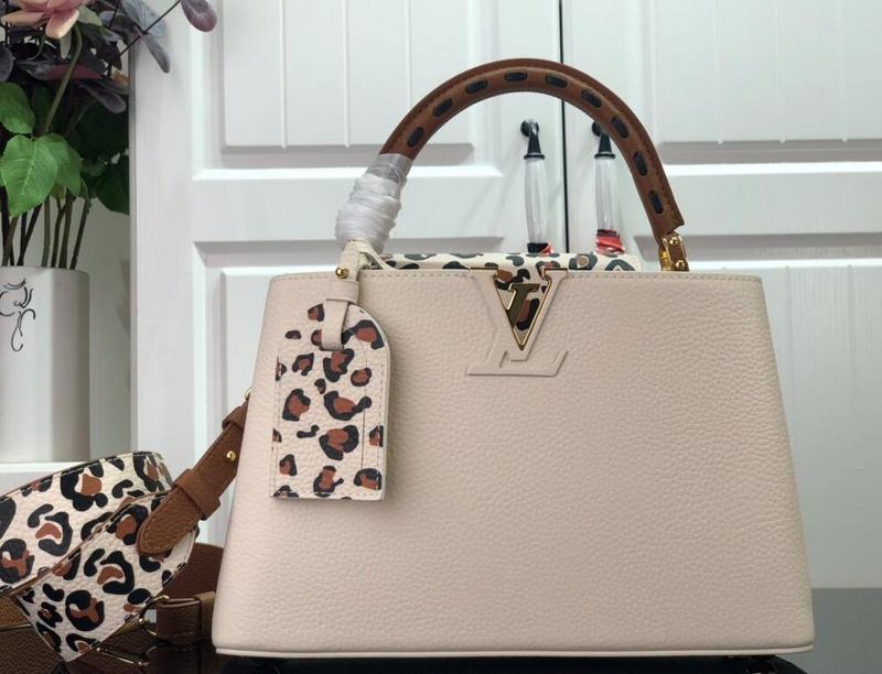 Luxe Touch Bags -   2167