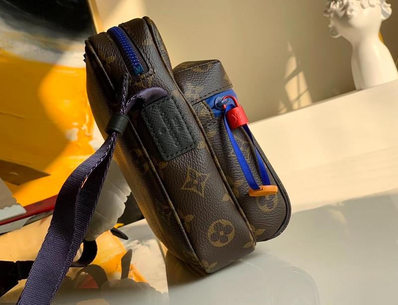 Luxe Touch Bags -   2612