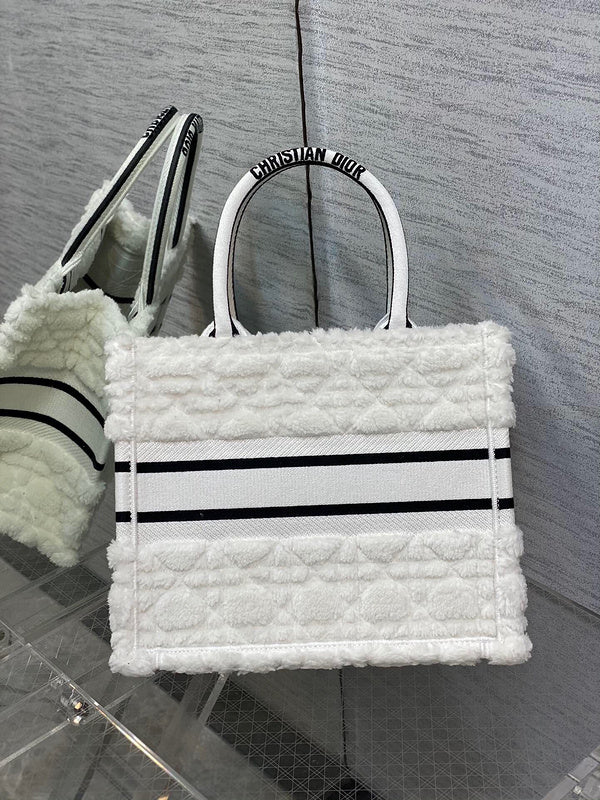 LTB - Luxe Touch Bags - 1913