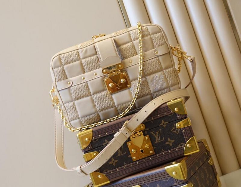 Luxe Touch Bags -   2208