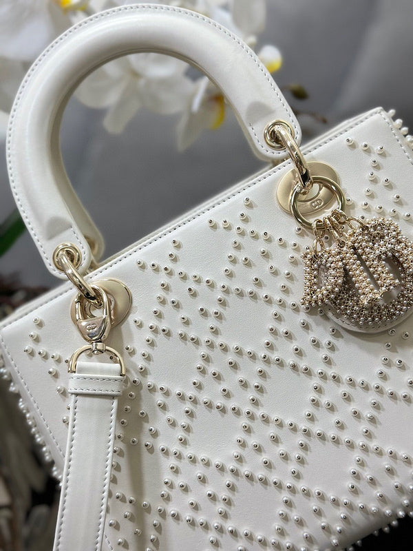 LTB - Luxe Touch Bags - 551
