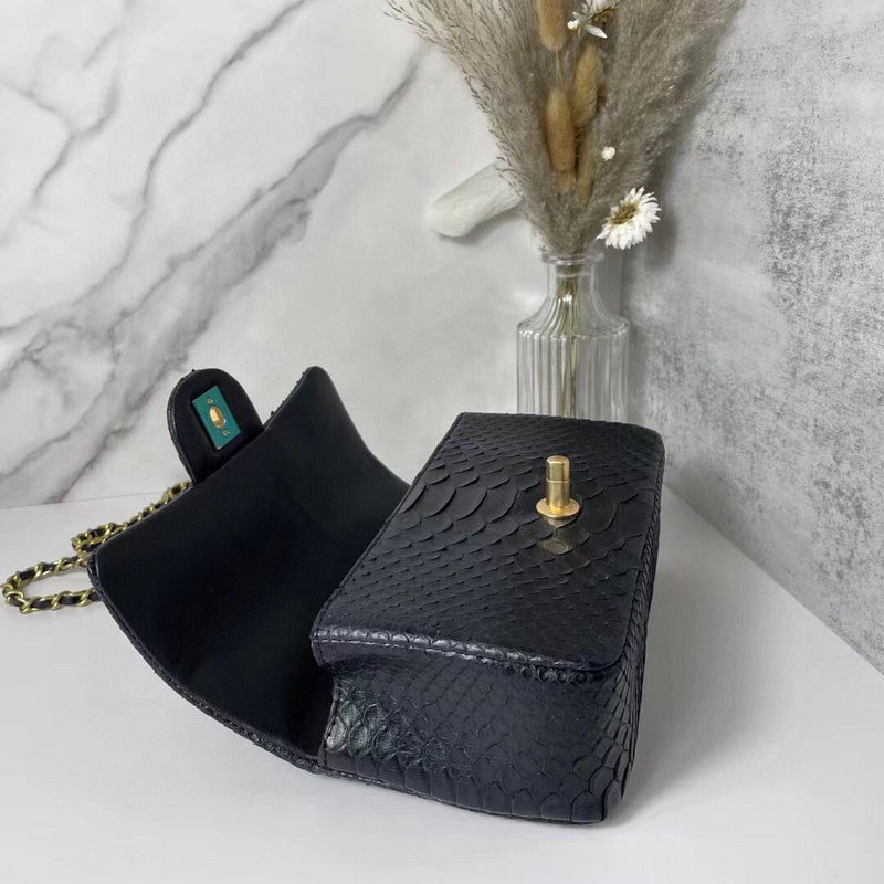 Luxe Touch Bags 

 -  Bags - 3155