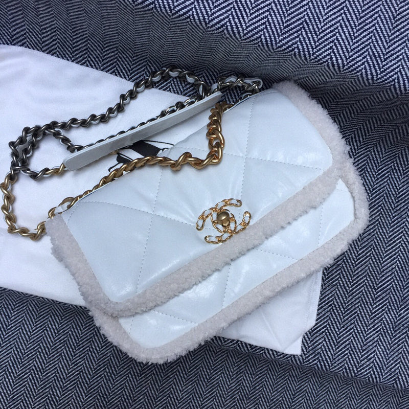 Luxe Touch Bags 

 -  Bags - 3536