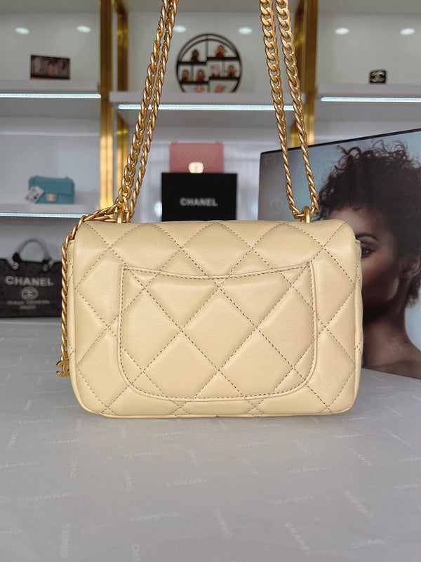 Luxe Touch Bags 

 -  Bags - 3361