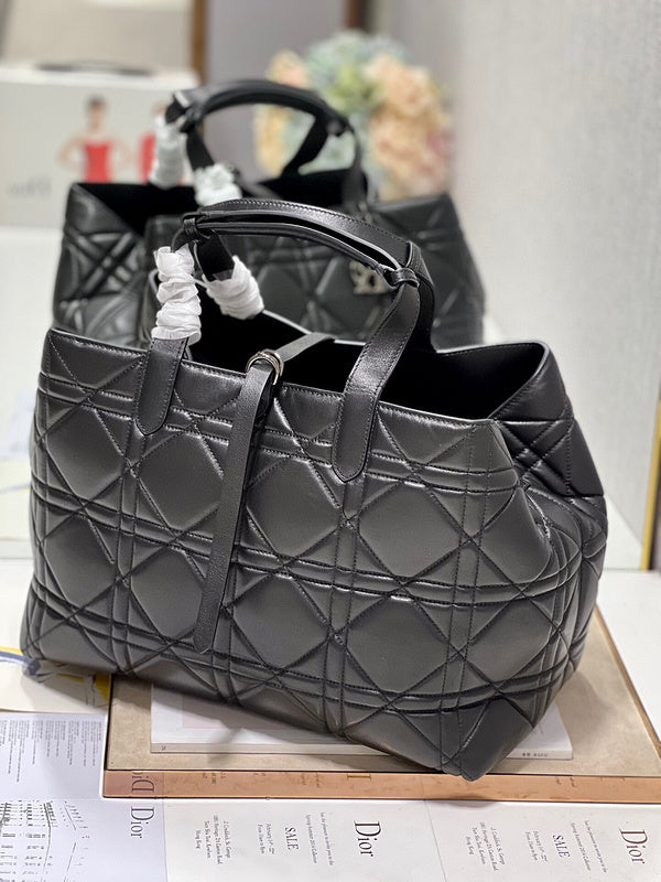 LTB - Luxe Touch Bags - 079
