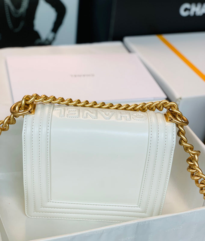 LTB - Luxe Touch Bags - 210