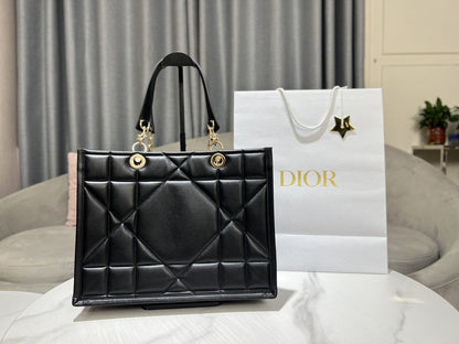 LTB - Luxe Touch Bags - 2122