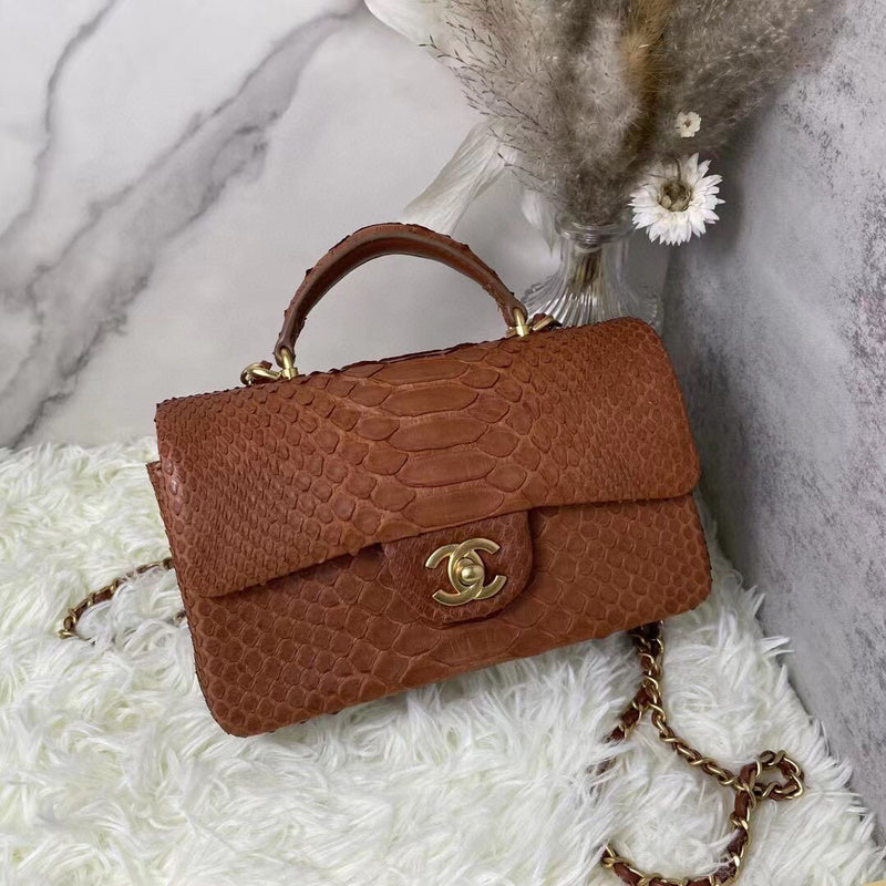 Luxe Touch Bags 

 -  Bags - 3052