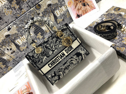 LTB - Luxe Touch Bags - 204