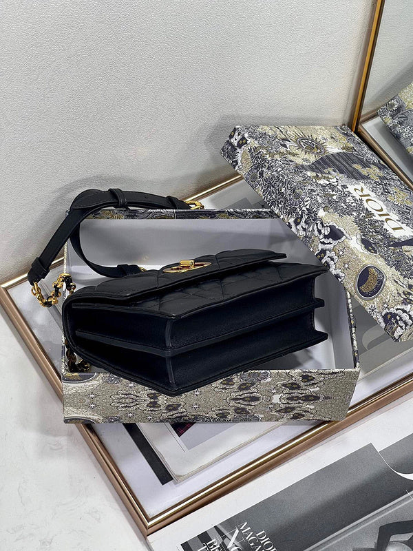 LTB - Luxe Touch Bags - 392