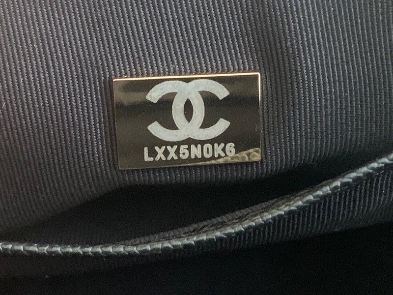 Luxe Touch Bags 

 -  Bags - 2975