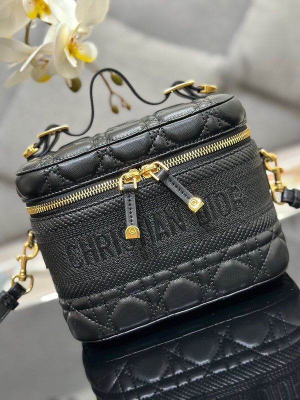 LTB - Luxe Touch Bags - 061