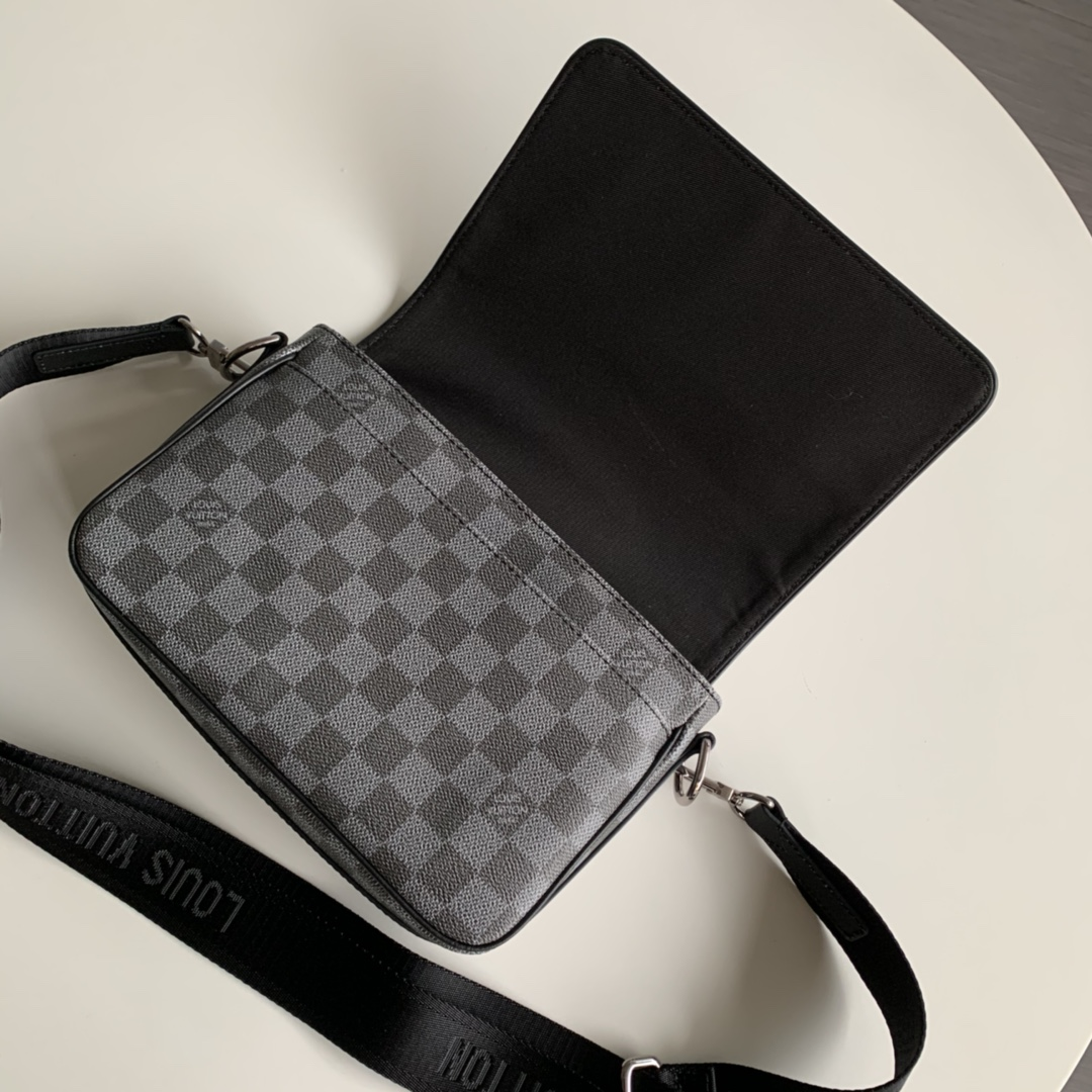 Luxe Touch Bags