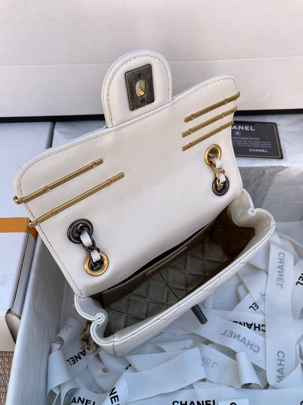 Luxe Touch Bags 

 -  Bags - 3433