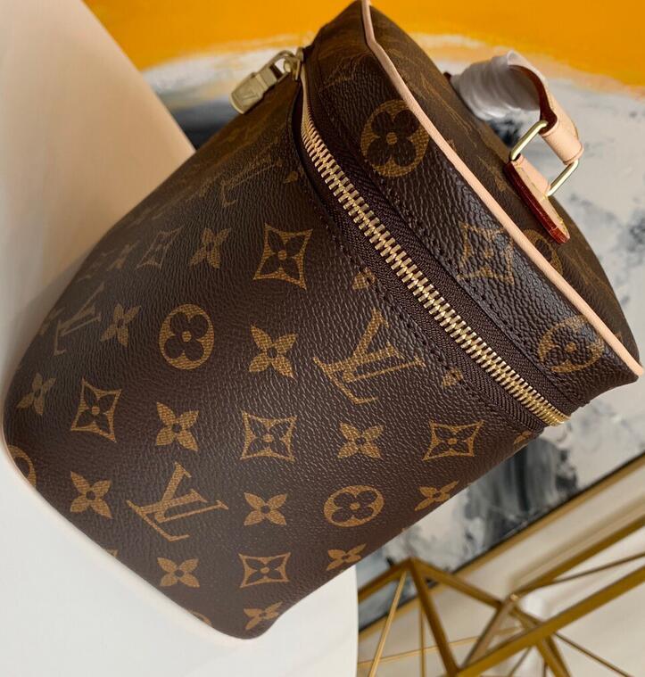 Luxe Touch Bags -   2955