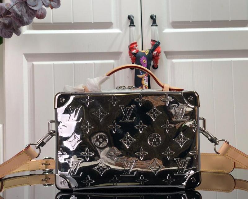Luxe Touch Bags -   2151