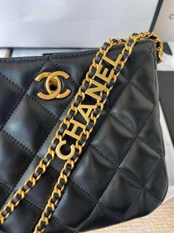 Luxe Touch Bags 

 -  Bags - 3075