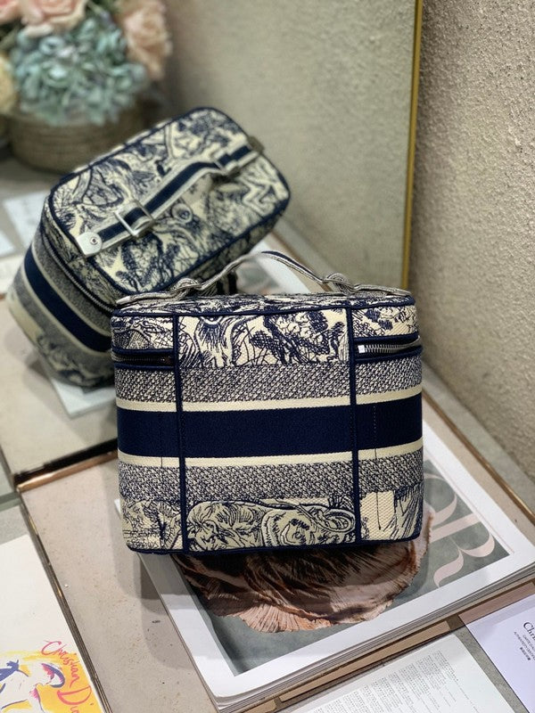 LTB - Luxe Touch Bags - 1972
