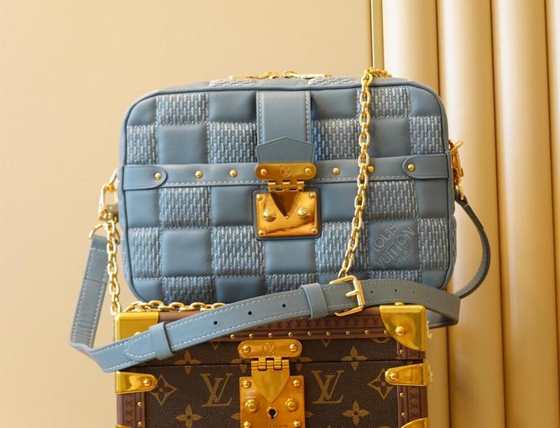 Luxe Touch Bags -   2201
