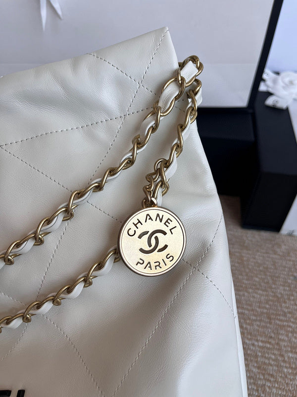 Luxe Touch Bags 

 -  Bags - 3225