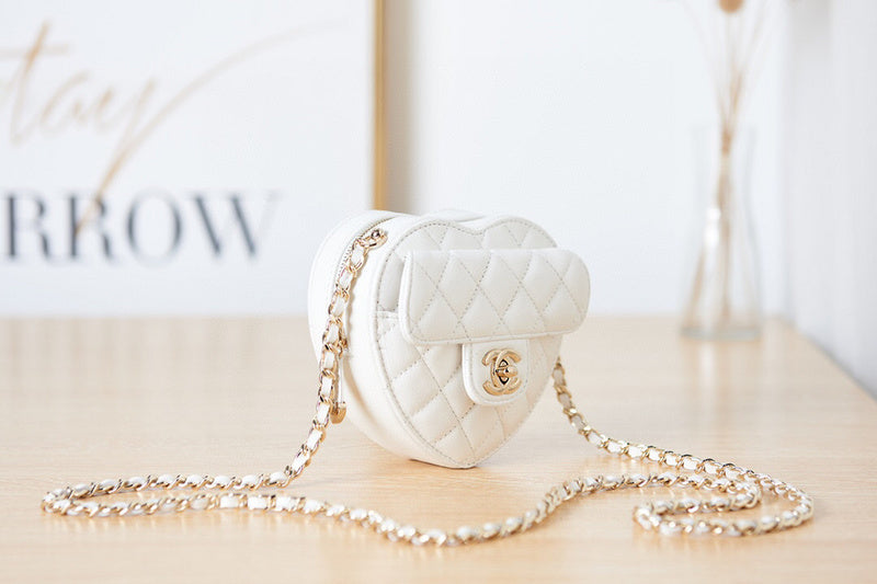 Luxe Touch Bags 

 -  Bags - 3009