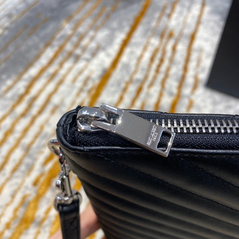 Luxe Touch - SLY Bags 070