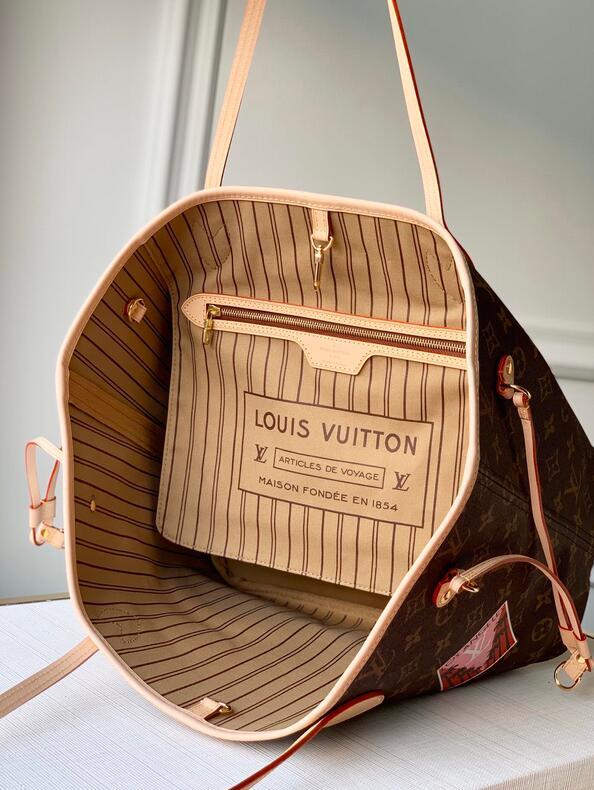 Luxe Touch Bags -   3071