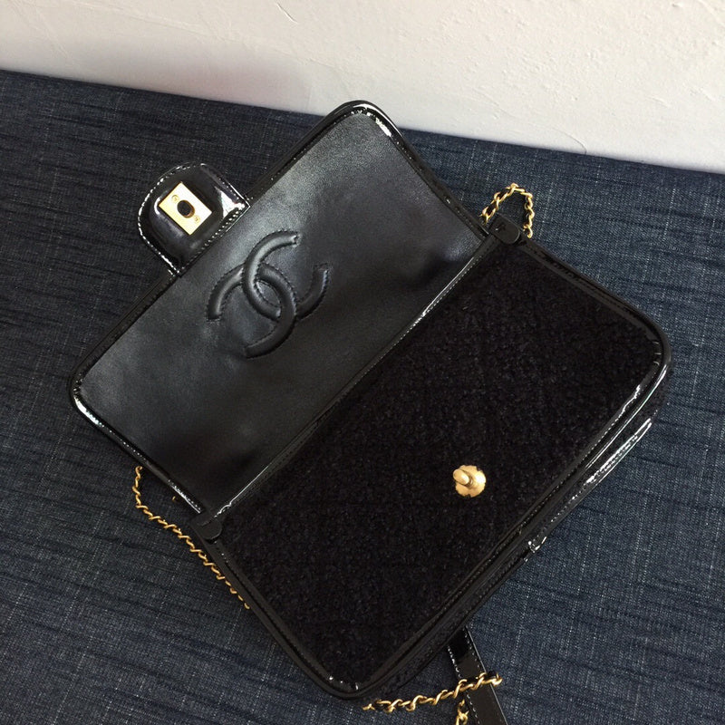 Luxe Touch Bags 

 -  Bags - 2732