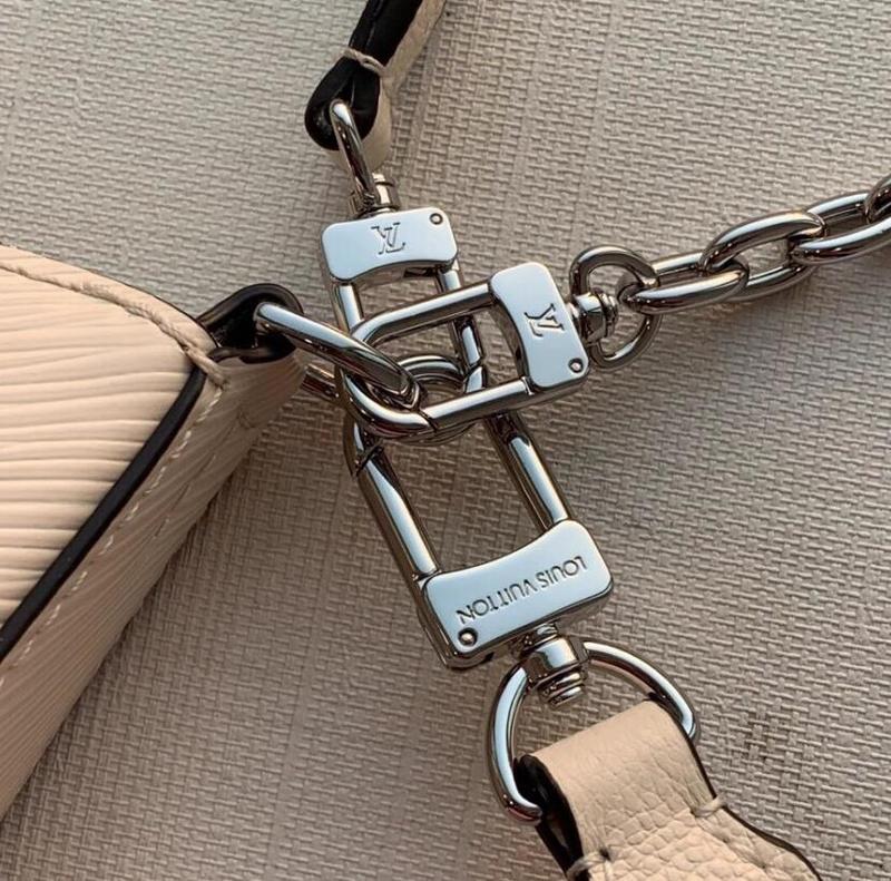 Luxe Touch Bags -   2386