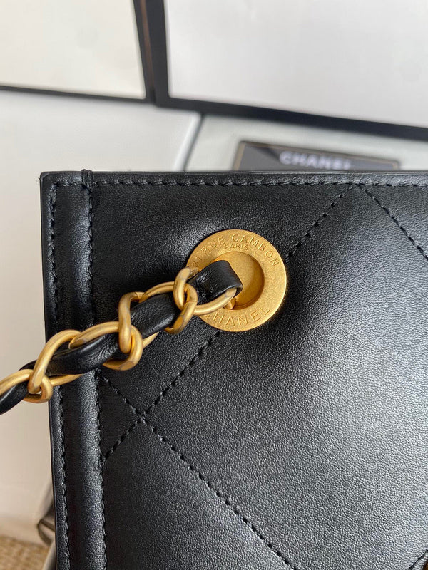 Luxe Touch Bags 

 -  Bags - 3431