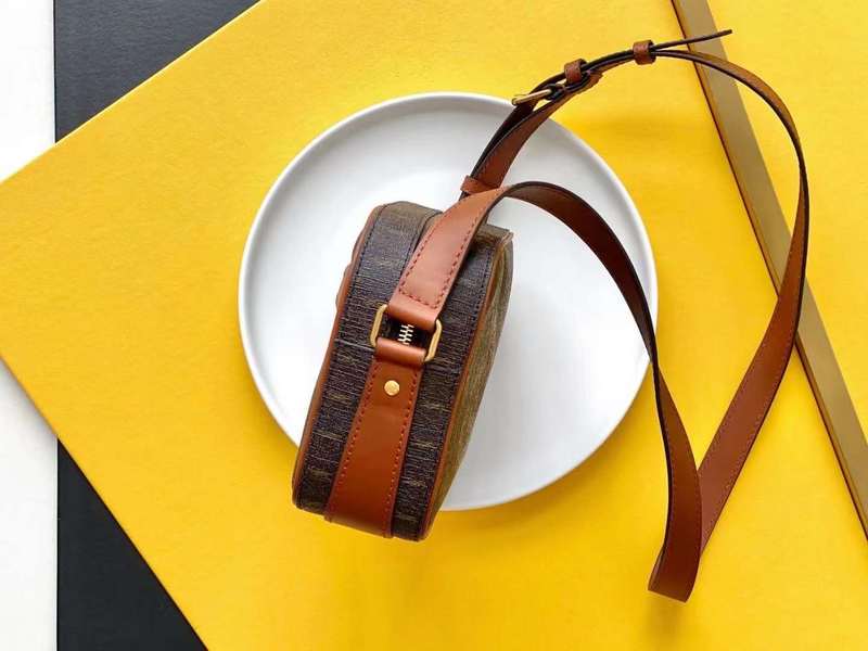 Luxe Touch - SLY Bags 202