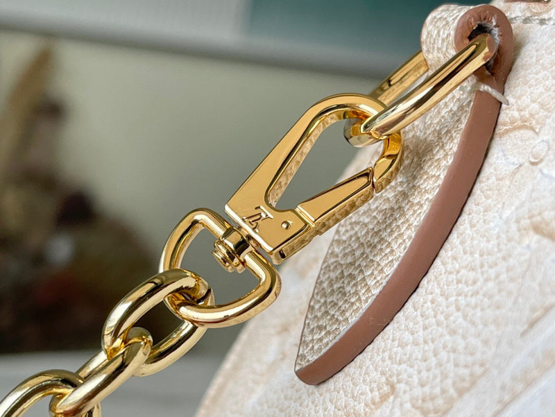 Fashion Luxe Touch bags - 4925